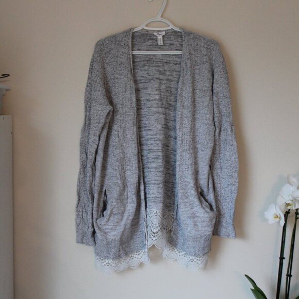 XL Thyme Maternity Sweater with Lace Bottom Detail